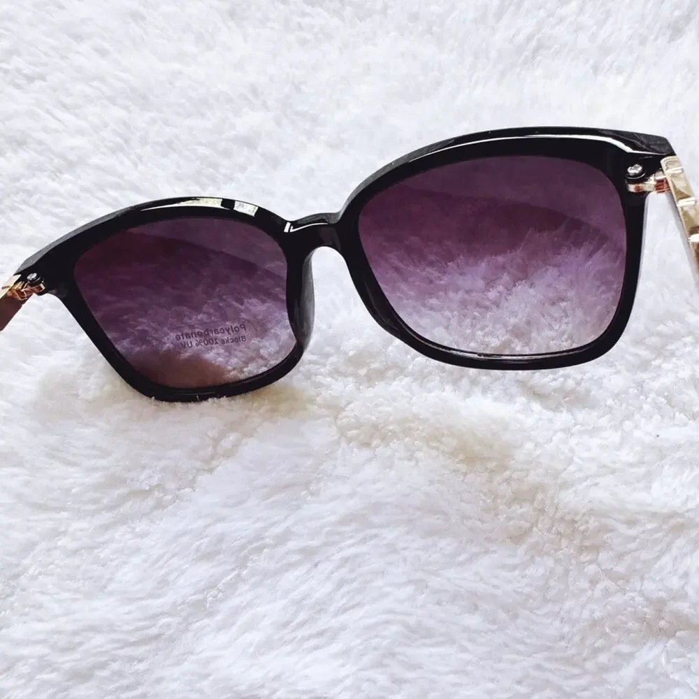 Joanne Black Square Sunglasses